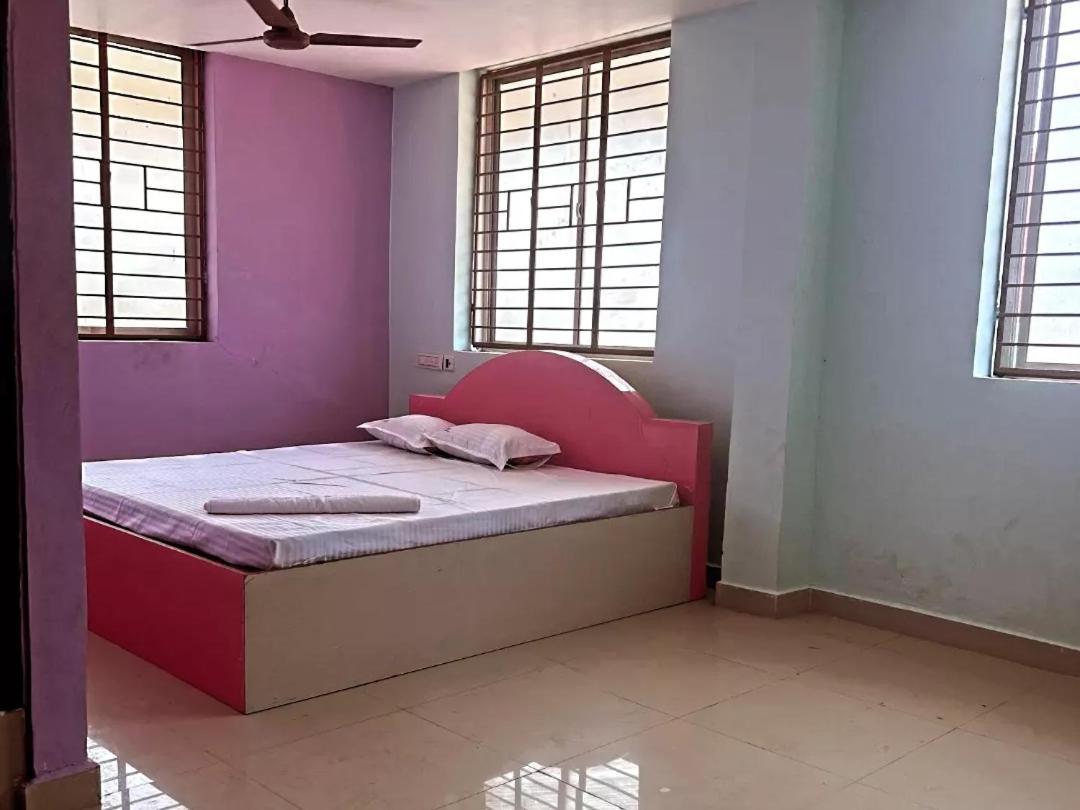 Gsd Inn Guest House Puducherry Zimmer foto